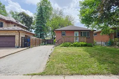 Detached in London East