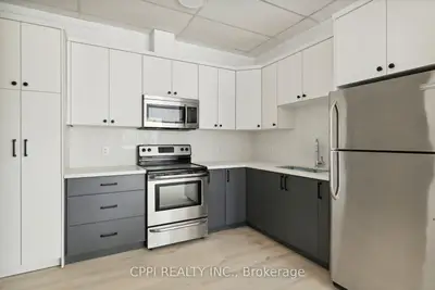Condo Apartment in Fort Erie