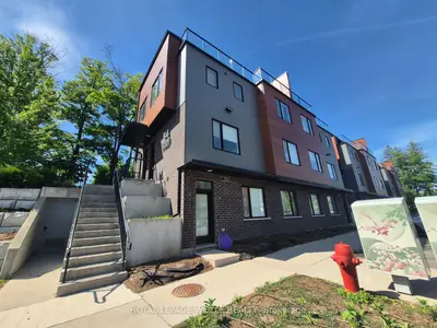 Condo Apartment in Kitchener