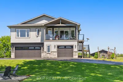 Detached in South Dundas