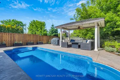 211 Terrace Wood Crescent, Kitchener, On N2p 2t3