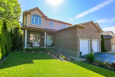 2200 BLACKWATER Road, London North, ON N5X 4K2
