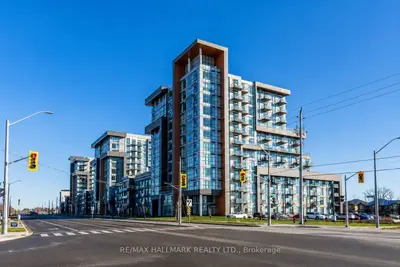 Condo Apartment in Hamilton