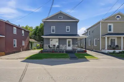 Duplex in Alfred and Plantagenet