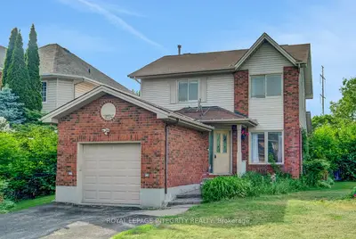 Detached in Kanata