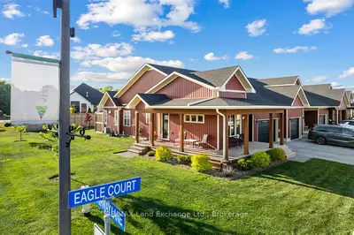 Condo Townhouse in Saugeen Shores