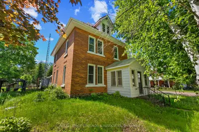 Detached in Whitewater Region