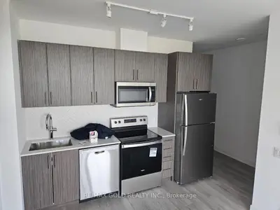 Condo Apartment in Hamilton