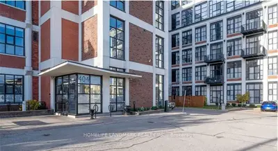 Condo Apartment in Kitchener