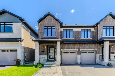 Semi-Detached in Manor Park - Cardinal Glen and Area