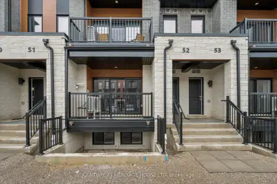 525 Erinbrook Drive C052, Kitchener, On N2e 3t1
