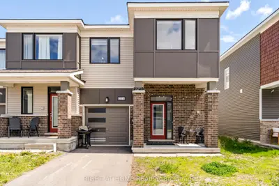 221 Billrian Crescent, Stittsville - Munster - Richmond, On K2s 3a6