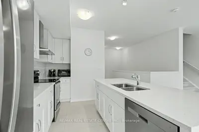 Condo Townhouse in Kitchener