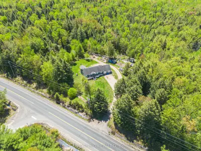 Detached in Bracebridge