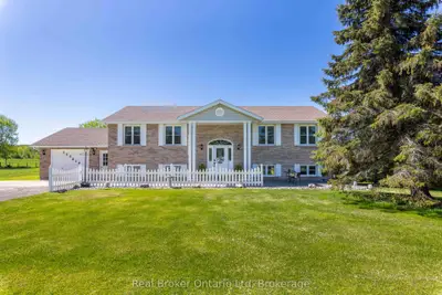 Detached in Georgian Bluffs