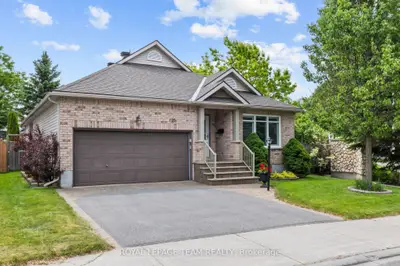 Detached in Barrhaven