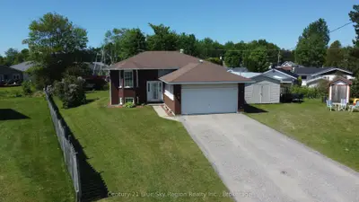 Detached in West Nipissing