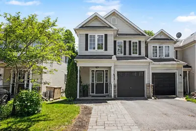 Att/Row/Townhouse in Barrhaven
