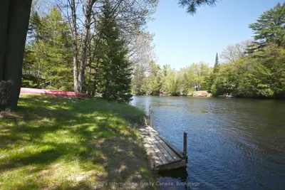 1072 Holiday Park Drive, Bracebridge, On P1l 1w9