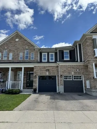 Att/Row/Townhouse in Kitchener