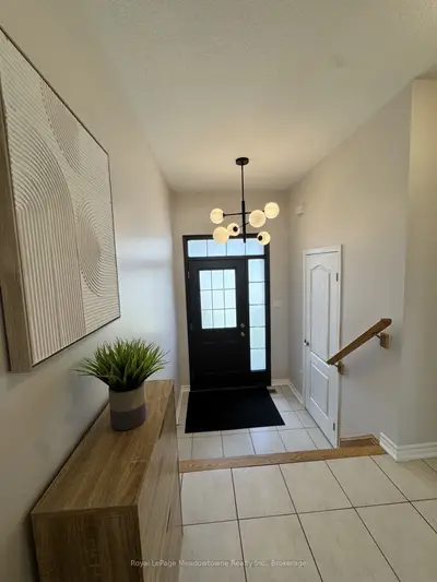 178 West Oak Trail, Kitchener, On N2r 0j3
