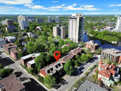 Att/Row/Townhouse in Lower Town - Sandy Hill