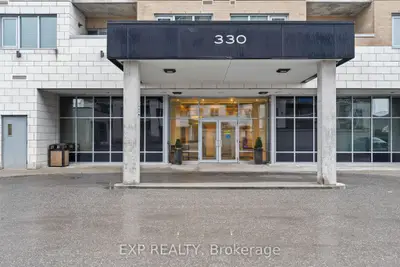 Condo Apartment in Cityview - Parkwoods Hills - Rideau Shore