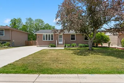 Detached in North Middlesex