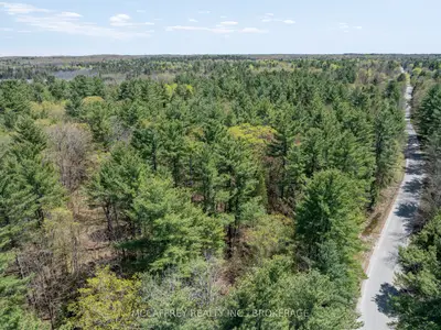 1088 Kashwakamak Lake Road, Frontenac, On K0h 1b0