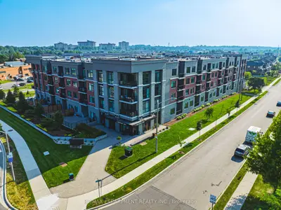 Condo Apartment in Hamilton