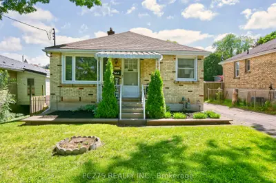 Detached in London East