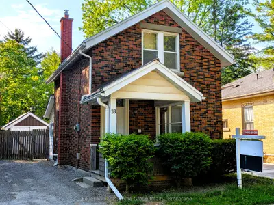 Detached in Guelph