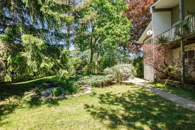 102 Lucille Wheeler Lane, Blue Mountains, On L9y 0p4