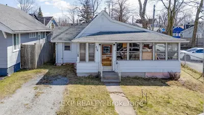 Detached in Fort Erie
