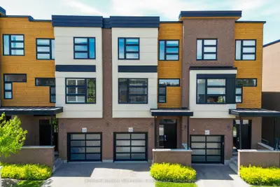 Condo Townhouse in Guelph