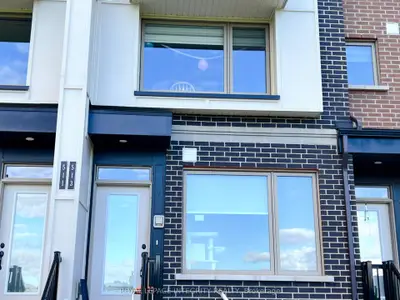 Condo Townhouse in Manor Park - Cardinal Glen and Area