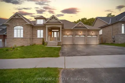 Detached in Shelburne