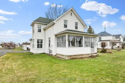 Detached in Edwardsburgh/Cardinal