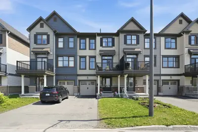 Att/Row/Townhouse in Orleans - Cumberland and Area