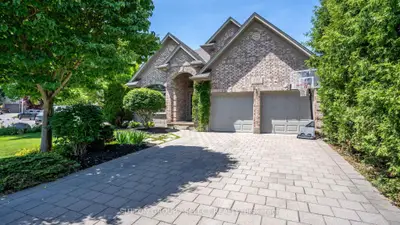 Detached in London North