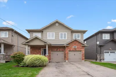 Duplex in Centre Wellington