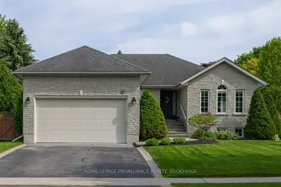 Detached in Kingston