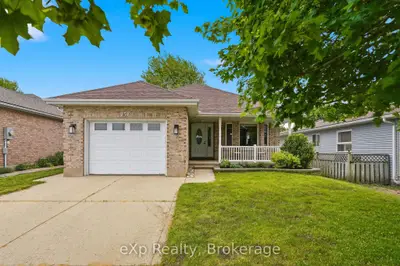 Detached in Saugeen Shores