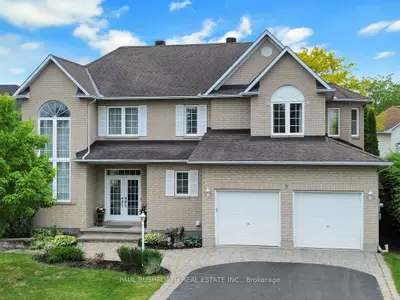 Detached in Stittsville - Munster - Richmond
