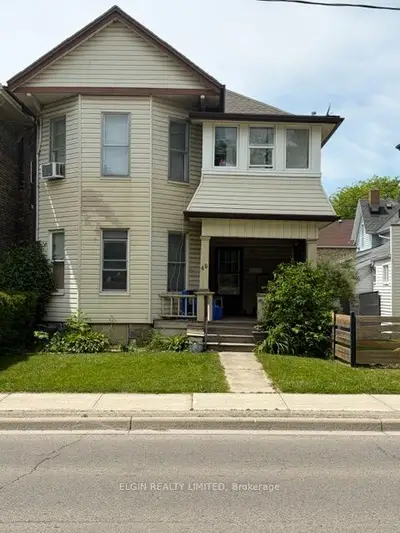 Duplex in St. Thomas