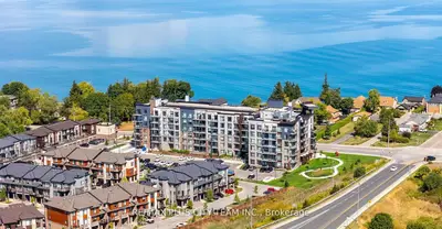 Condo Apartment in Hamilton