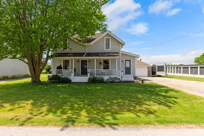 Detached in Huron East