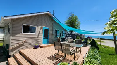 Detached in Haldimand
