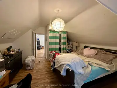 1125 Cannon Street E, Hamilton, On L8l 2j7