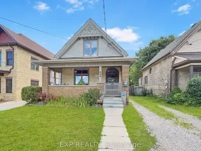 494 English Street, London East, On N5w 3t8